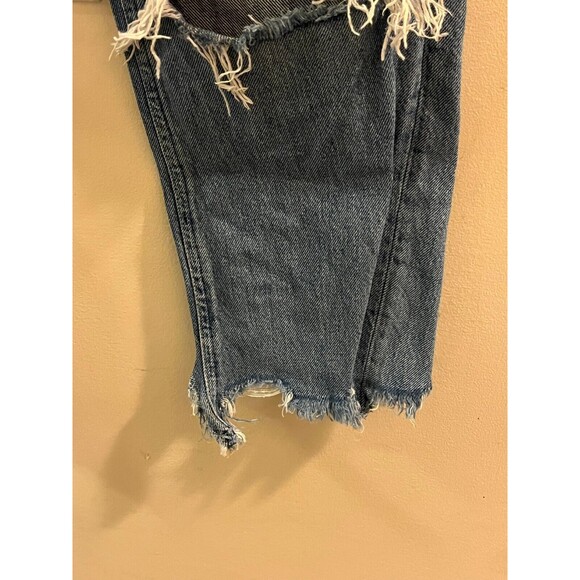 We The Free Cropped Jeans Womens 25 Blue Denim Medium Wash Distressed 5-Pockets - Picture 6 of 8